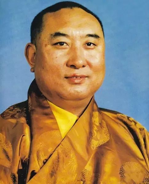 藏传佛教的这些称呼,看完这个别再乱称呼了!