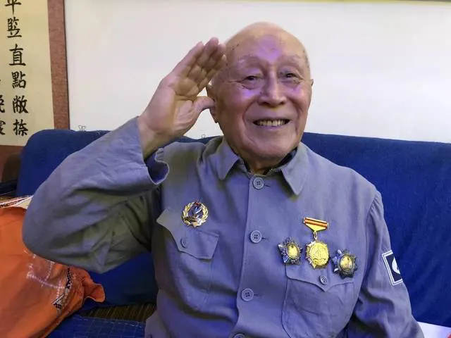 1720755845358836.png 1.webp.png