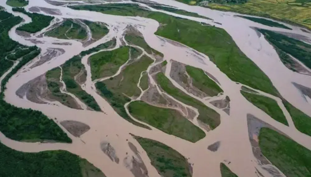 1720755920545544.png 4.webp.png