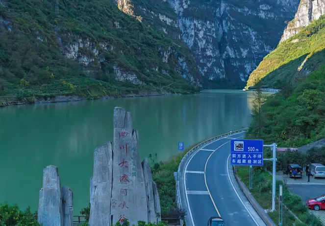 1733971562845771.png 27.webp.png